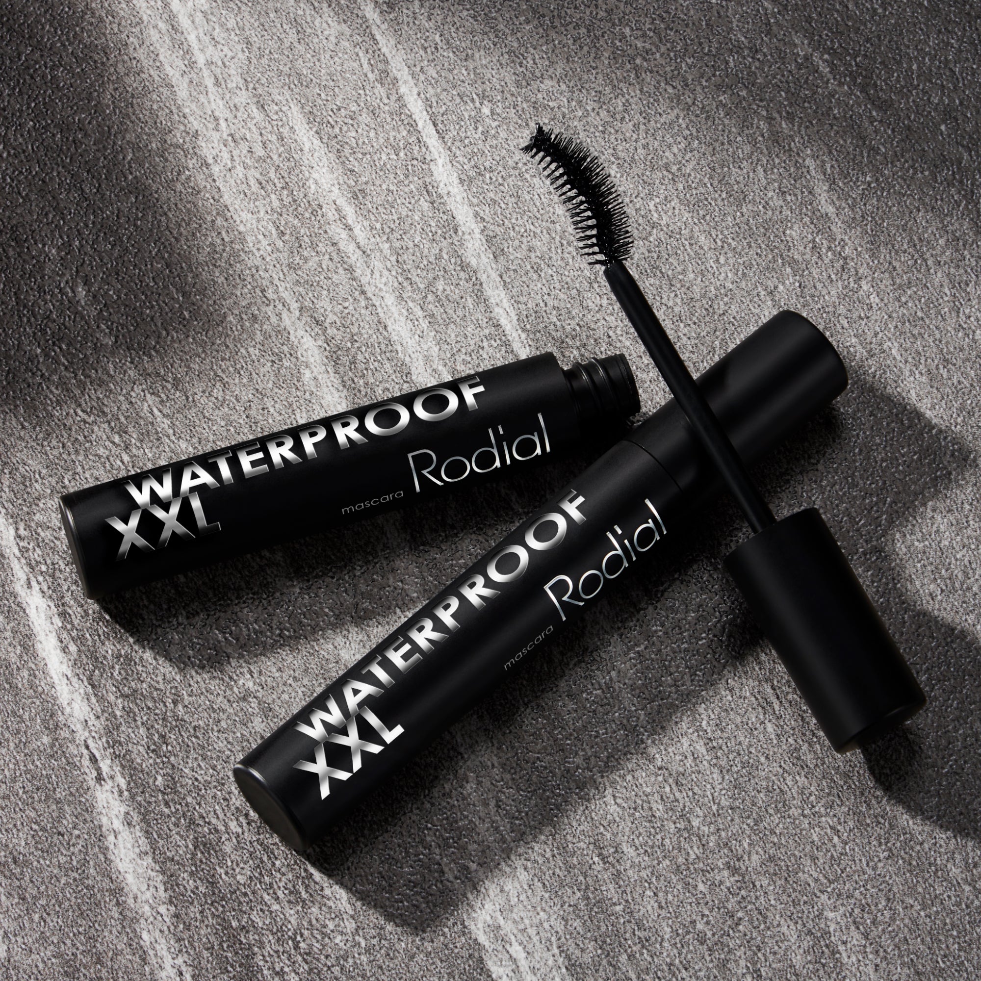 mascara eye makeup