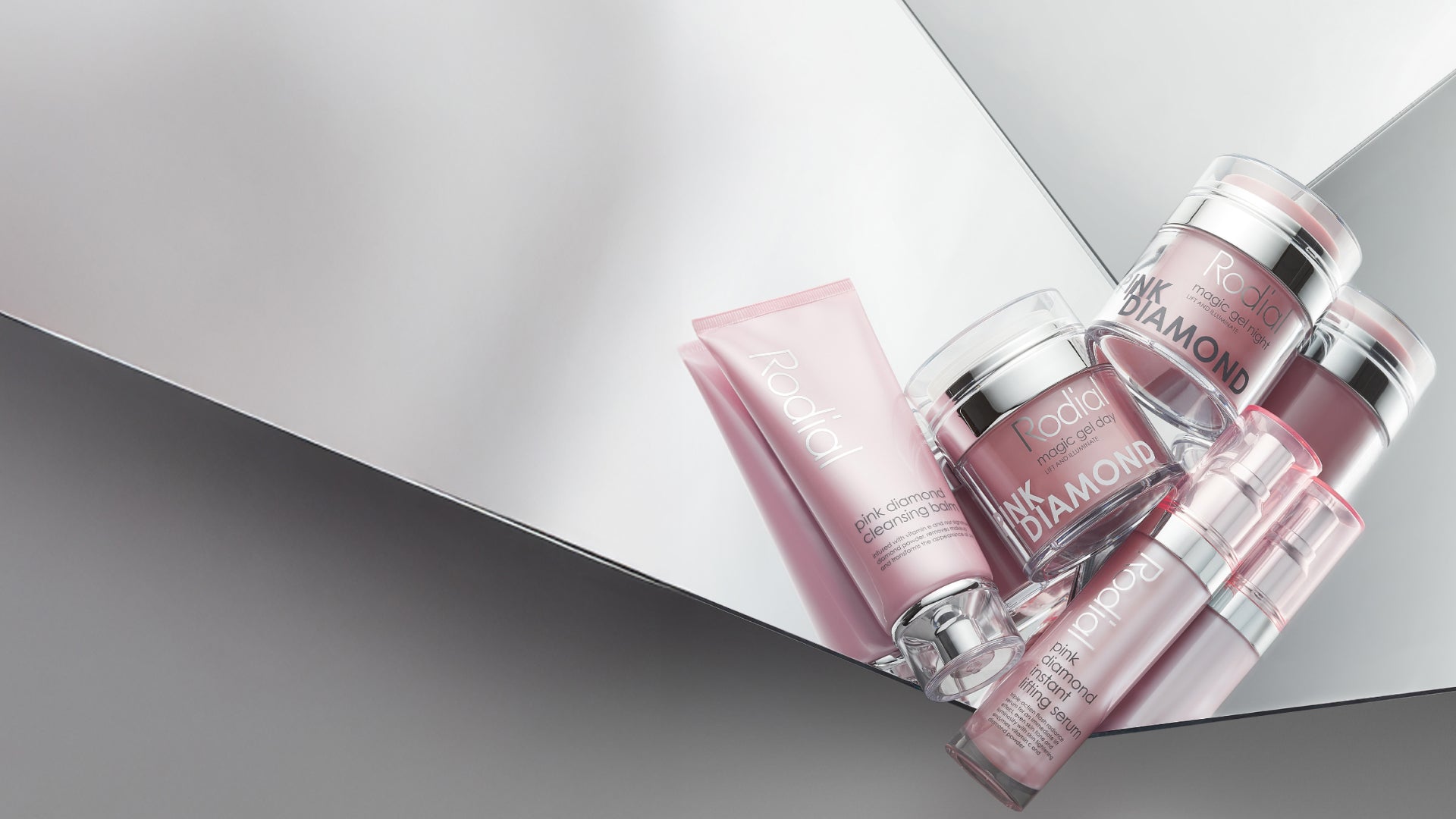 ♡Rodial ピンクダイヤモンド クレンジングバーム Pink Diamond Cleansing Balm | Skincare | Cleansers | Rodial